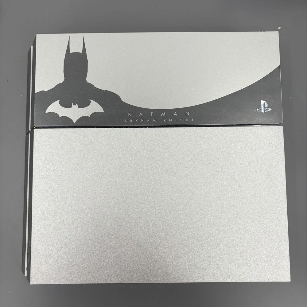 Sony PlayStation 4 PS4 Batman Arkham Knight Console CUH-1115A & Controller Games